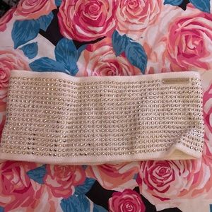 Micheal lots neck wrap